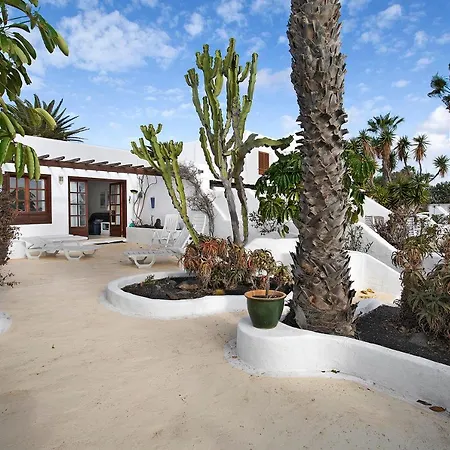 Apartment Puerto Chico C